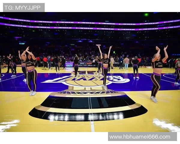 2017年NBA总决赛勇士与骑士的巅峰对决回顾与精彩瞬间解析 2017年NBA总决赛勇士与骑士的巅峰对决回顾与精彩瞬间解析