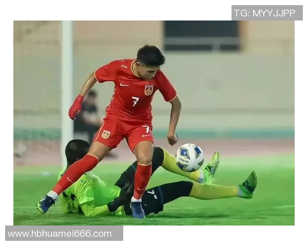 多哈萨德与德黑兰独的激烈对决引发球迷热议与期待 多哈萨德与德黑兰独的激烈对决引发球迷热议与期待