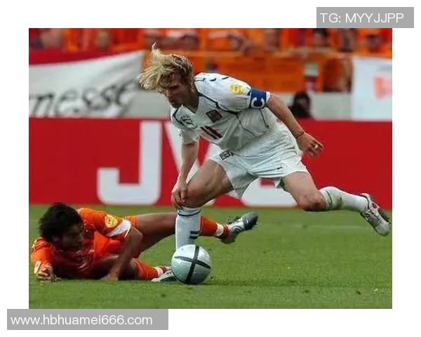 2004年欧洲杯捷克对荷兰精彩瞬间回顾与分析