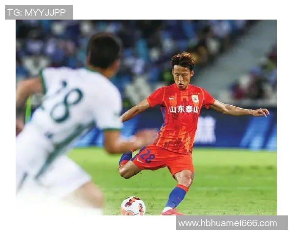 斯特拉斯堡队迎战摩纳哥强强对决引发球迷热议与期待 斯特拉斯堡队迎战摩纳哥强强对决引发球迷热议与期待